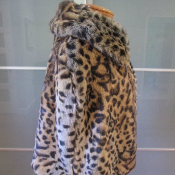 Vintage Bebe Leopard Print Faux Fur Capelet - Picture 5 of 8